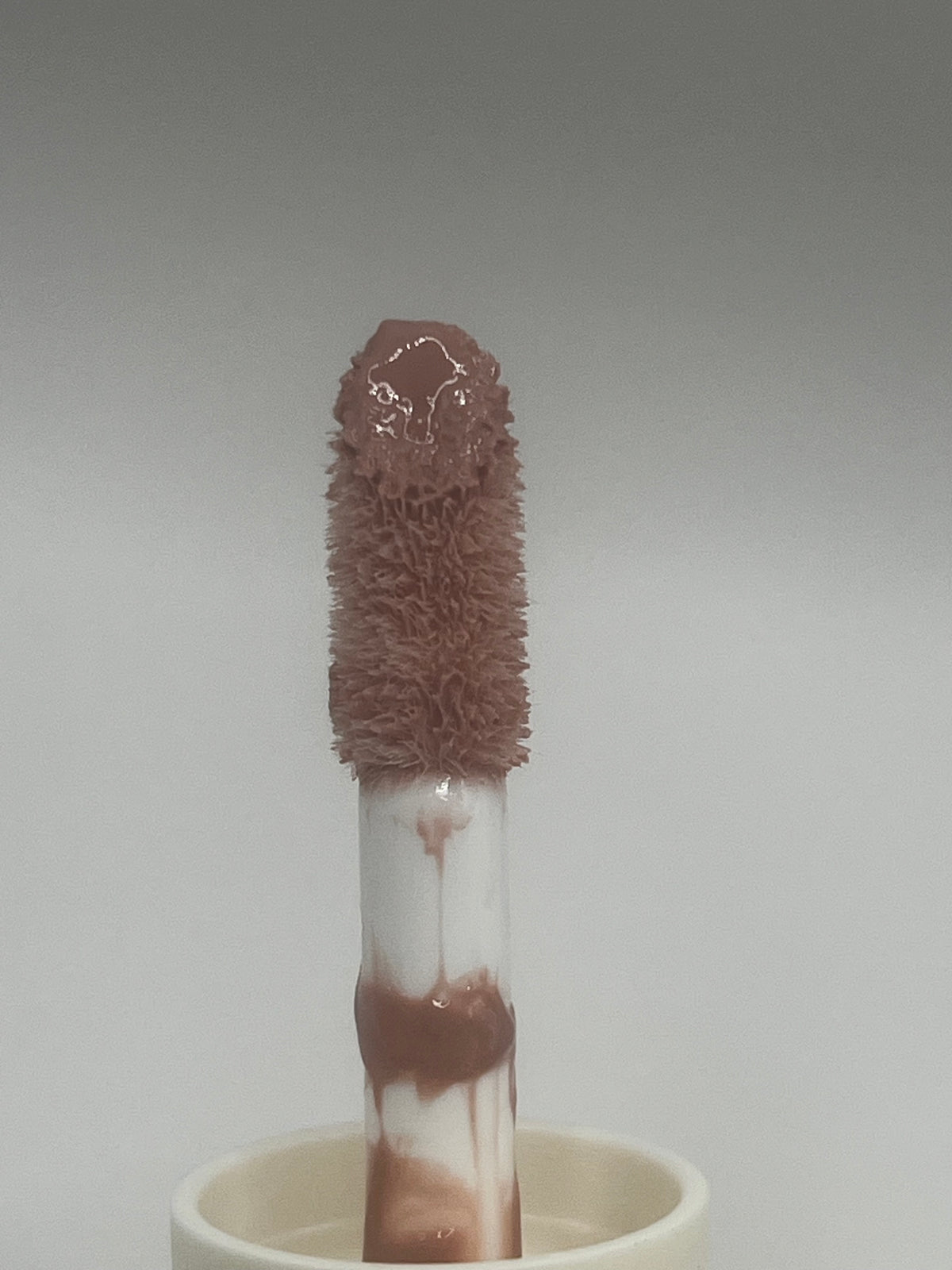 Lipora - BARE - Soft Pink-Nude Lip Gloss